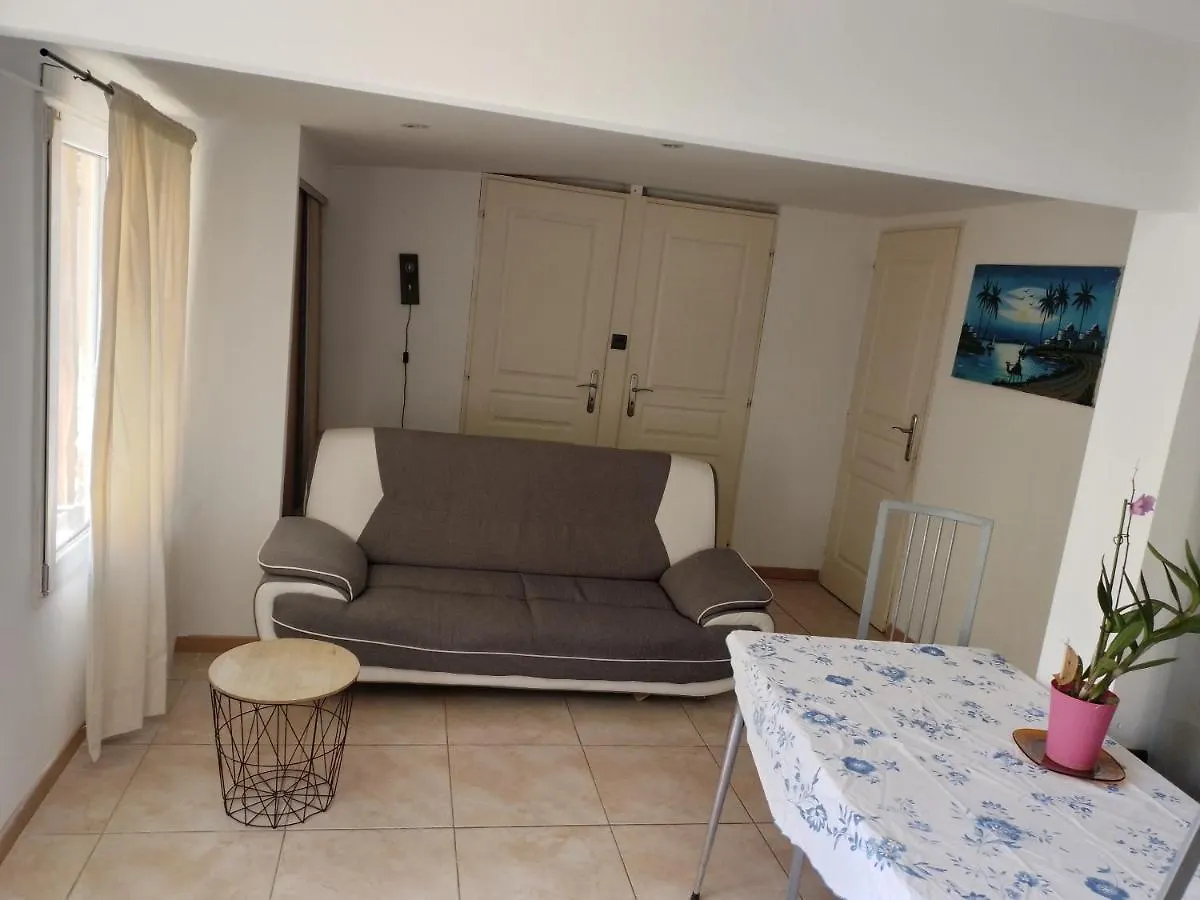 Villa Maison T3 au calme près de la mer à Istres